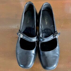 Well Worn Flight Attendant Cabin Crew Clarks Work Uniform Heels Wedges Flats